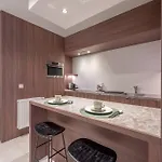 Palace, Gelijkvloersappartement * クノック・ヘイスト