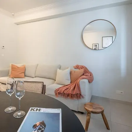 Modern Gelijkvloersappartement Διαμέρισμα *
