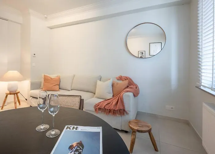 Palace, Gelijkvloersappartement Apartamento *